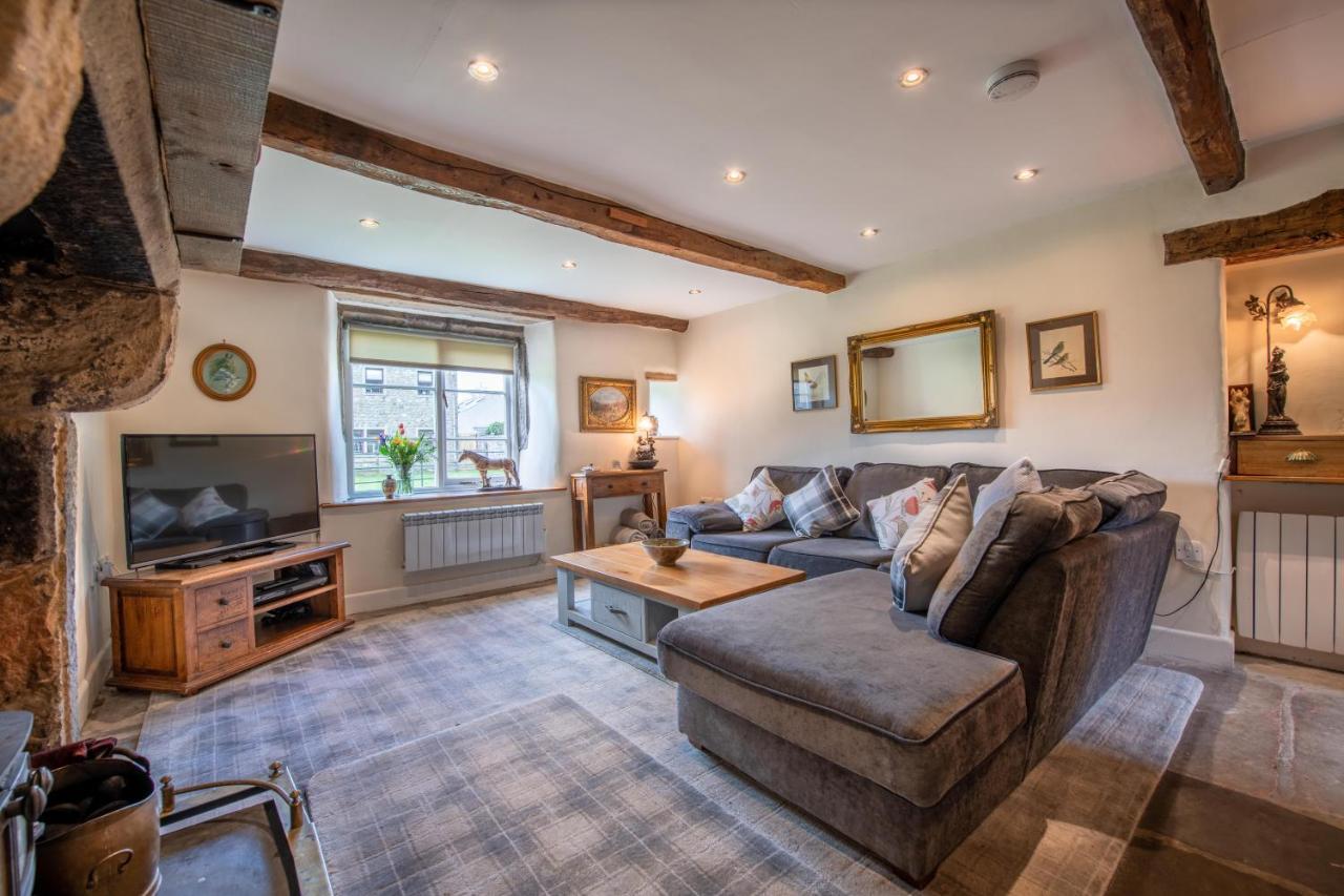 Westside Cottage, Newby, Clapham, Yorkshire Dales National Park, Famous Three Peaks, Near The Lake District, Pets Are Welcome Newby  Экстерьер фото