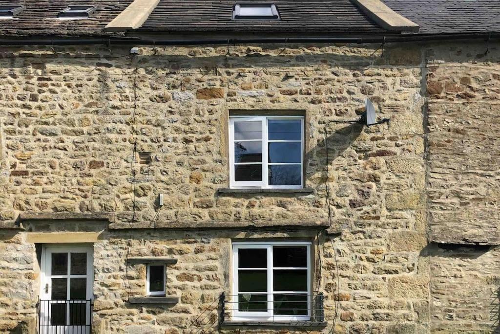 Westside Cottage, Newby, Clapham, Yorkshire Dales National Park, Famous Three Peaks, Near The Lake District, Pets Are Welcome Newby  Экстерьер фото