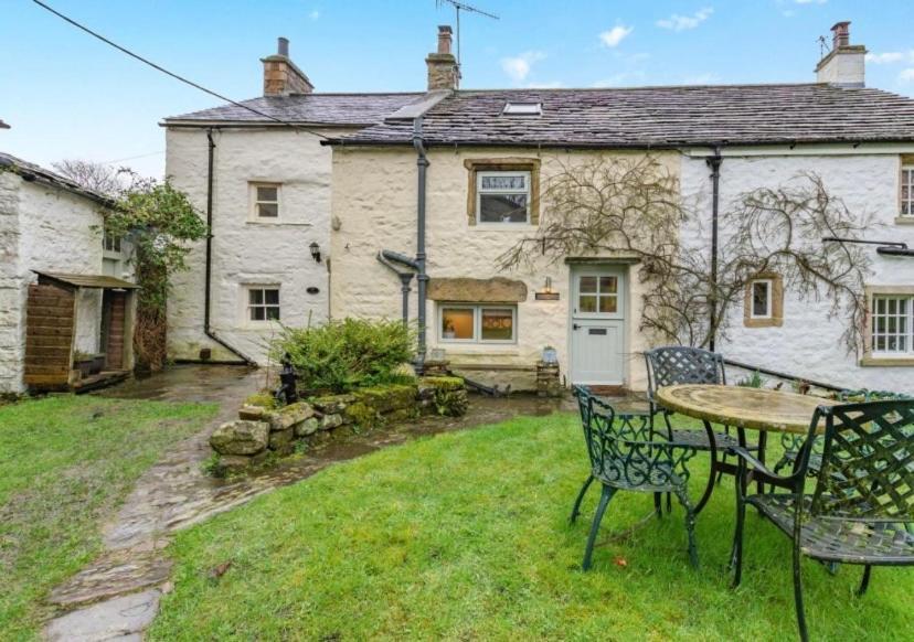 Westside Cottage, Newby, Clapham, Yorkshire Dales National Park, Famous Three Peaks, Near The Lake District, Pets Are Welcome Newby  Экстерьер фото